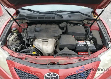 2011 Toyota Camry Base z USA, uszkodzony, nr VIN 4T1BF3EKXBU163099